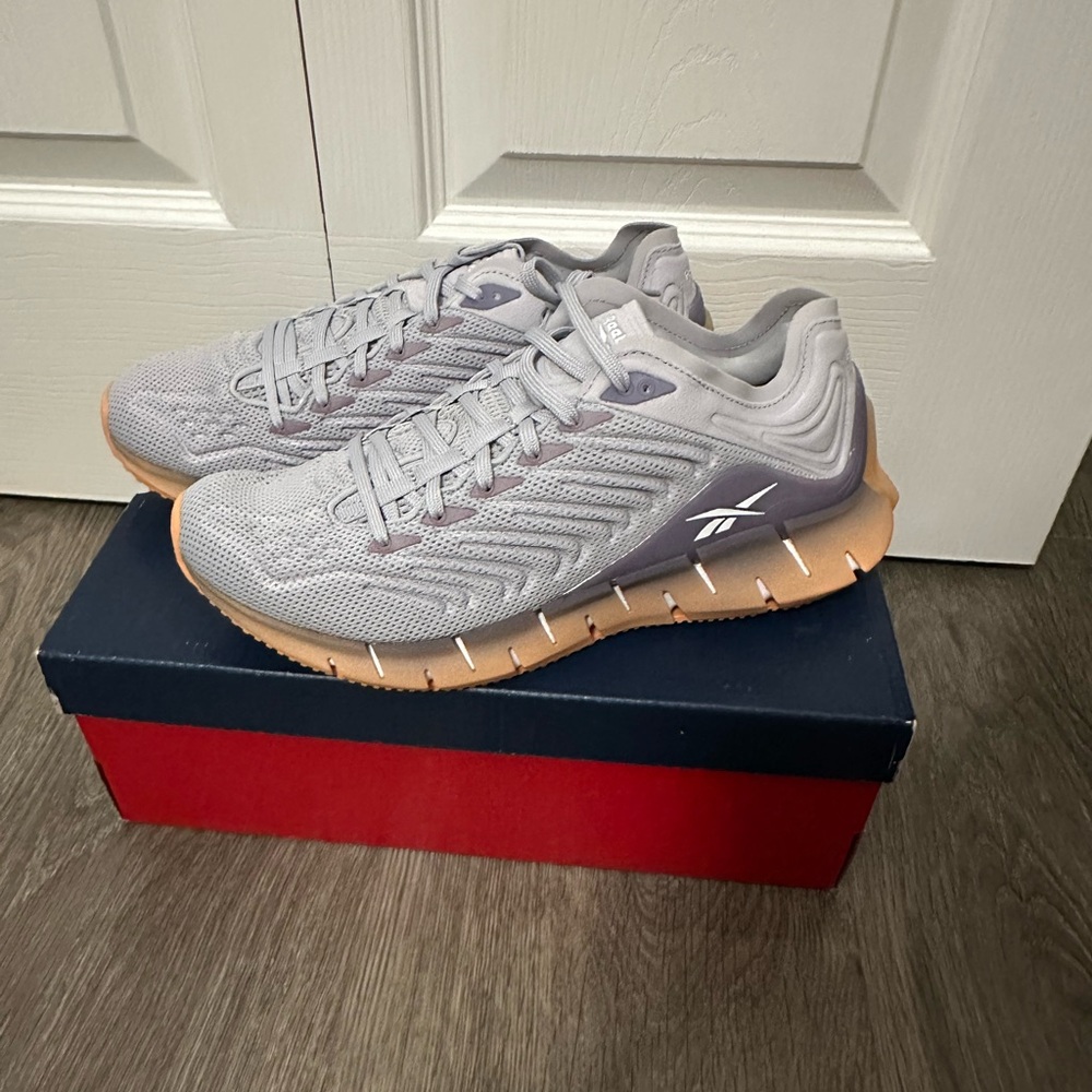 CLOSET CLOSING - OFFERS WELCOME! Reebok Light Gray Running Shoes